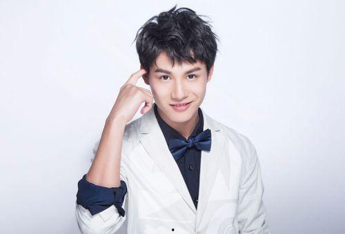 最新爆料郑业成,神秘女友身份引热议  第3张 最新爆料郑业成,神秘女友身份引热议  第3张