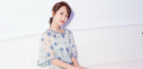 杨紫最新爆料贴图片合集,美图合集大揭秘，精彩瞬间尽收眼底  第3张