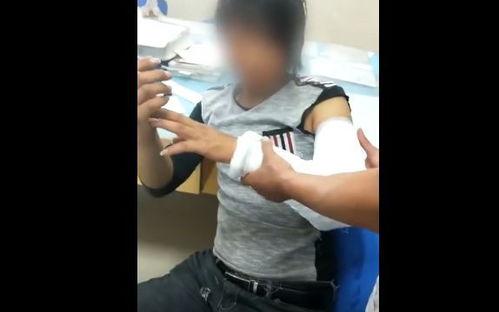 网红二哥吃瓜的视频,揭秘娱乐圈幕后真相  第3张 网红二哥吃瓜的视频,揭秘娱乐圈幕后真相  第3张