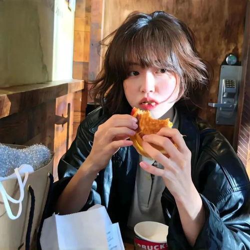 娱乐吃瓜酱的头像男生,揭秘男星头像背后的故事 第2张 娱乐吃瓜酱的头像男生,揭秘男星头像背后的故事 第2张